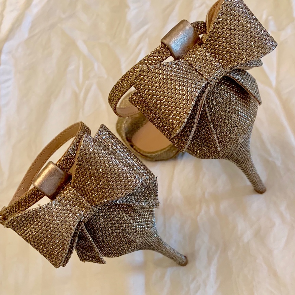 Zigi Soho Bow Heals